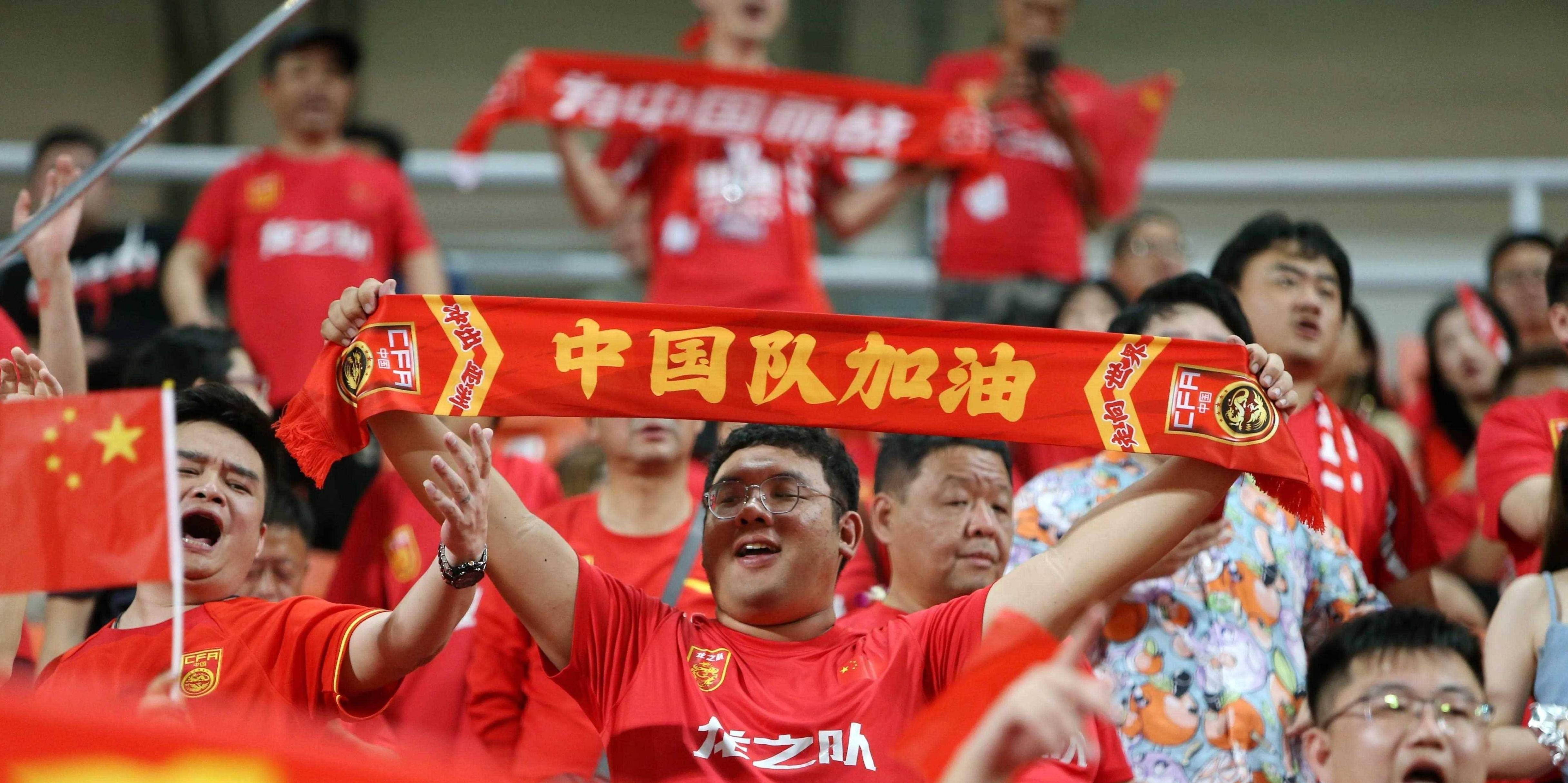中国代表队实力横扫对手，晋级下一轮