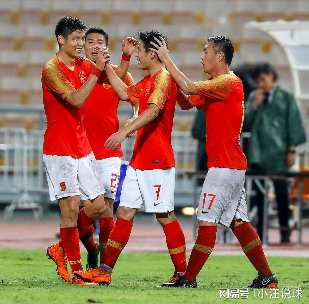 关于困境不断加深，那不勒斯重振雄风的信息