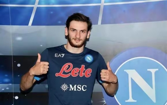 关于那不勒斯客场逼平里昂,提前保级成功的信息 关于那不勒斯客场逼平里昂,提前保级成功的信息