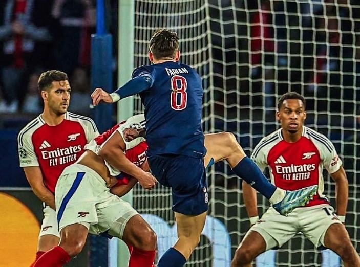 开云体育下载-包含巴黎客场绝杀，助球队晋级四强的词条