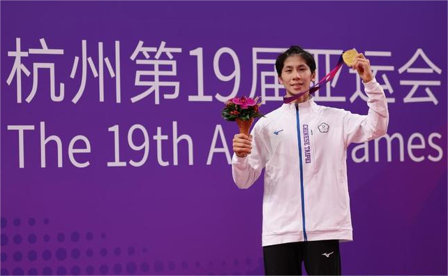 开云体育中国官网-意大利运动员在拳击赛中击败对手获胜