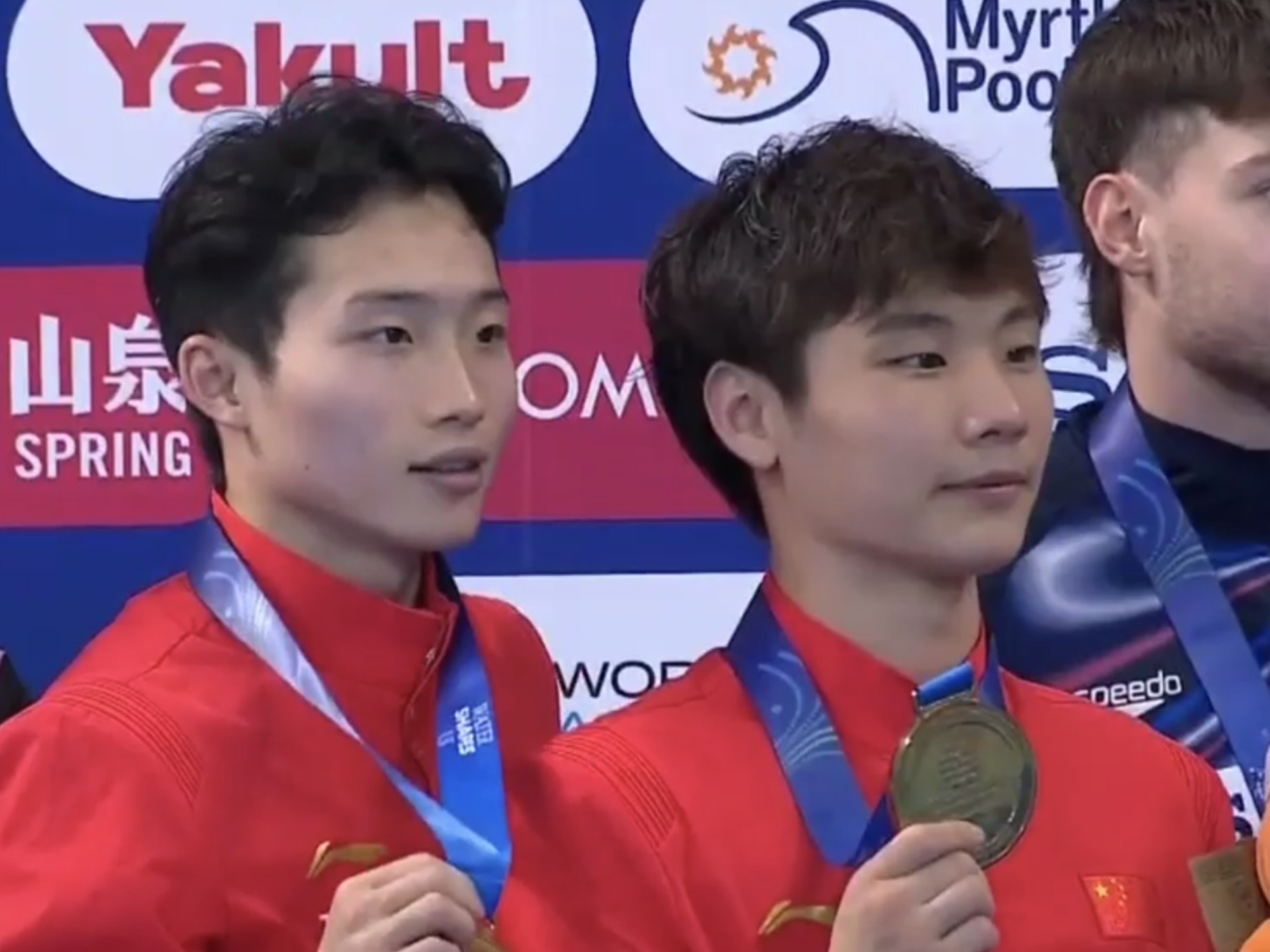 日本选手创造新纪录夺得跳水金牌